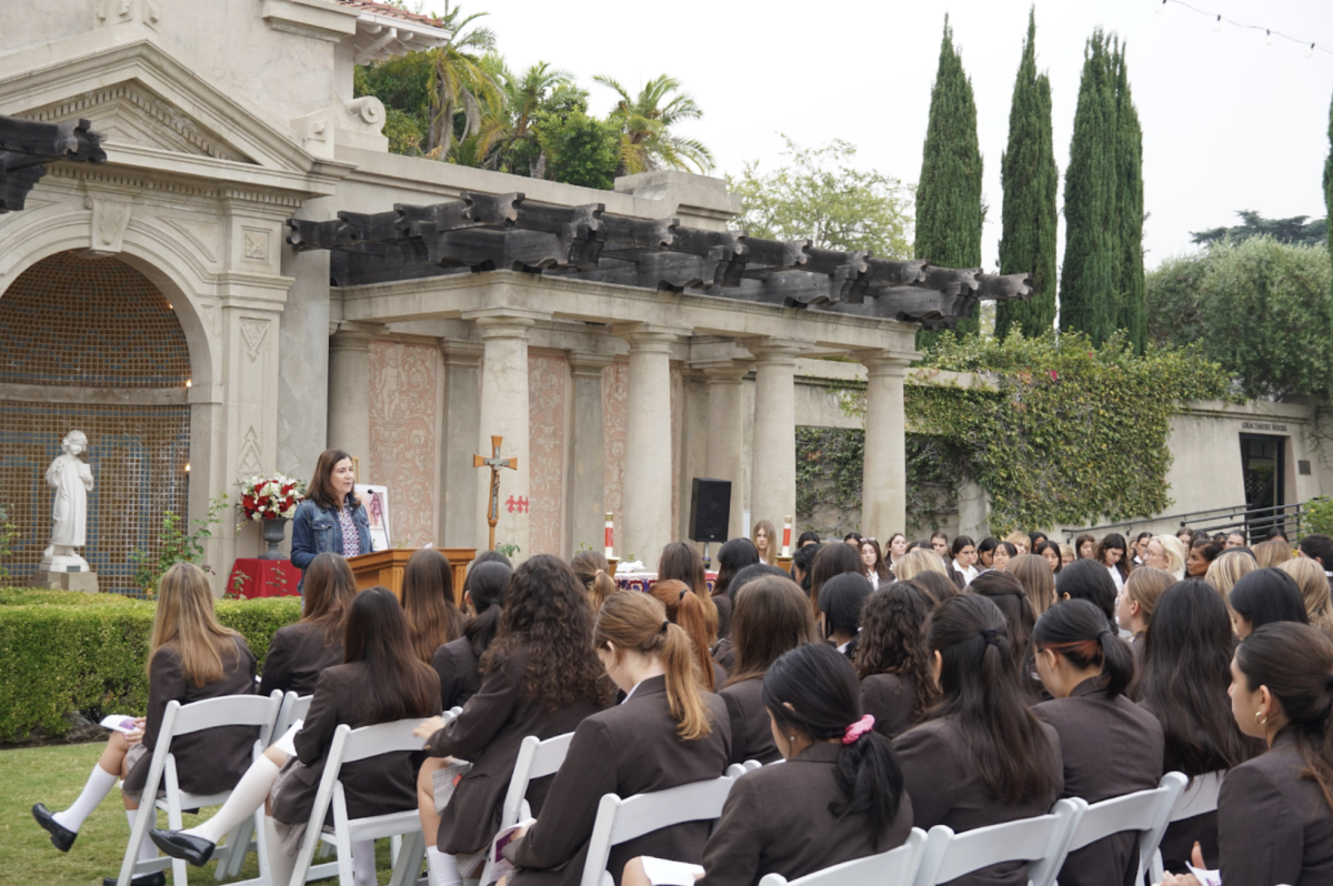 Mass on Pergola Lawn